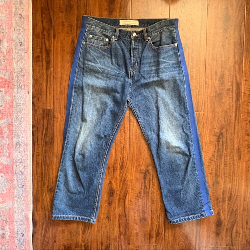 Marc by Marc Jacobs Jeans with cool Blue stripe